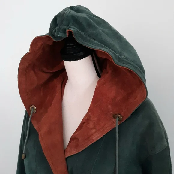 🎉HP🎉 VTG 90s BB Dakota Suede Coat